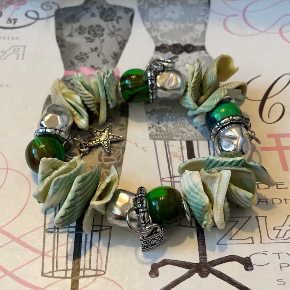 Charm bracelet